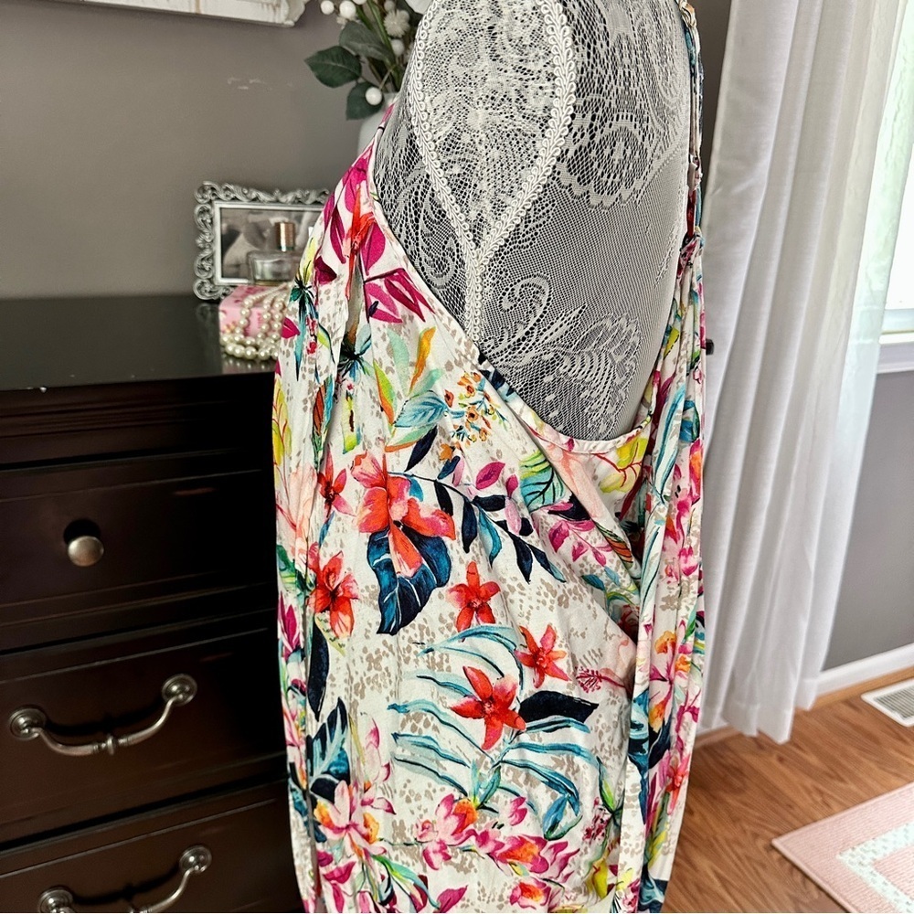 Mynah Tropical Floral Swimsuit Cover-Up Size Medium - Picture 4 of 10